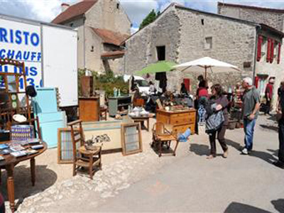 Brocante de Charroux