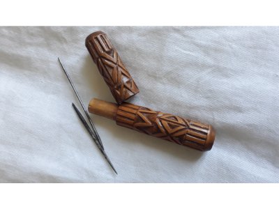 Etui à aiguilles de dentellière