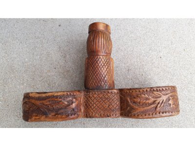 Salière anthropomorphe