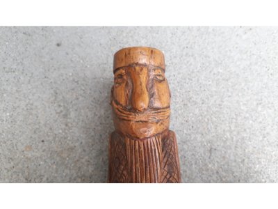 Salière anthropomorphe